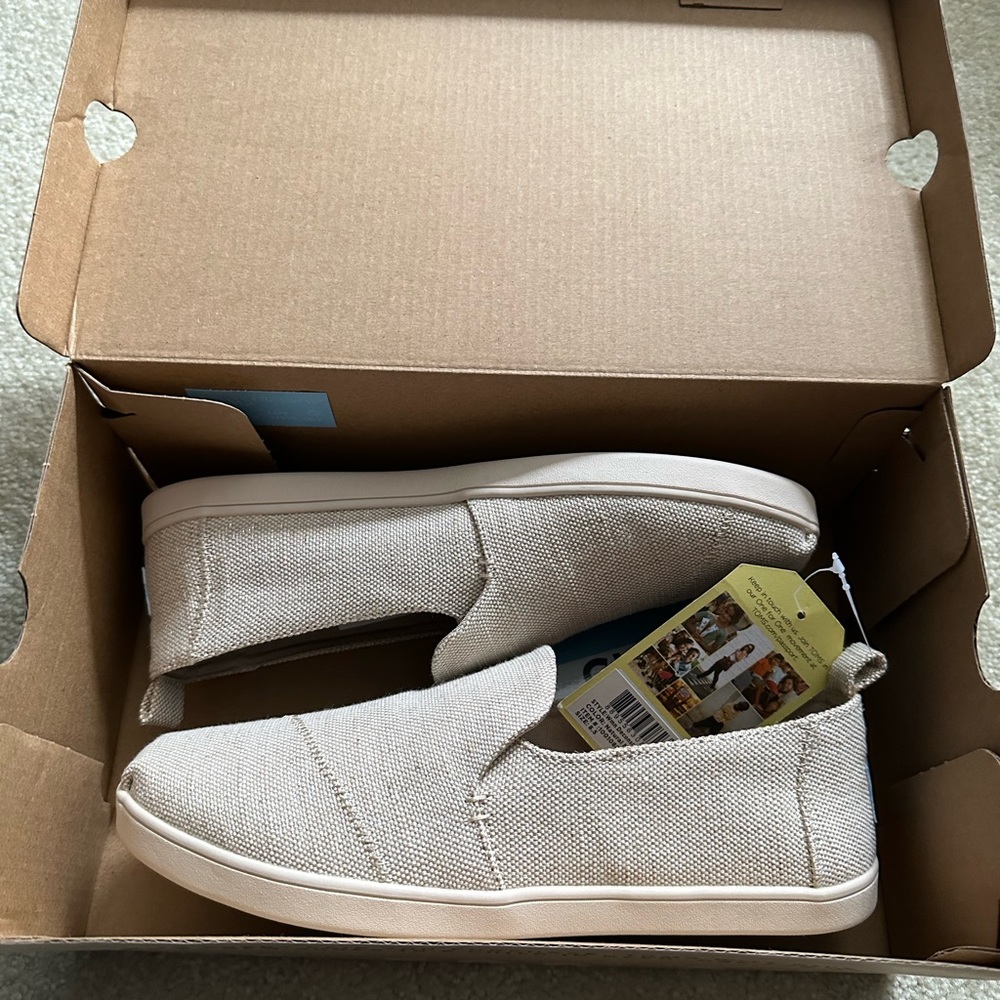 Tom’s 8.5 New in Box